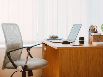 Ergonomic workspace visual representation